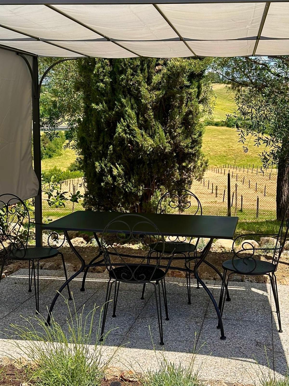Agriturismo La Terrazza Sul Mangia Сиена Экстерьер фото